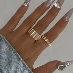 Hey maeve somerset ring.